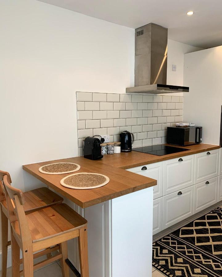 Cardiff Home Buitenkant foto